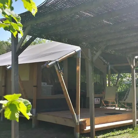 Camping Little Carpe Diem - Les Olivettes * Les Mées